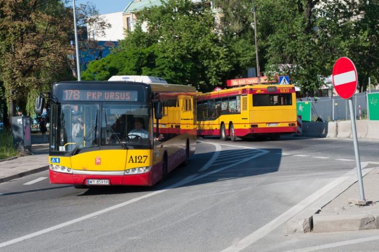 Popularna w remoncie – autobusy na objazdach