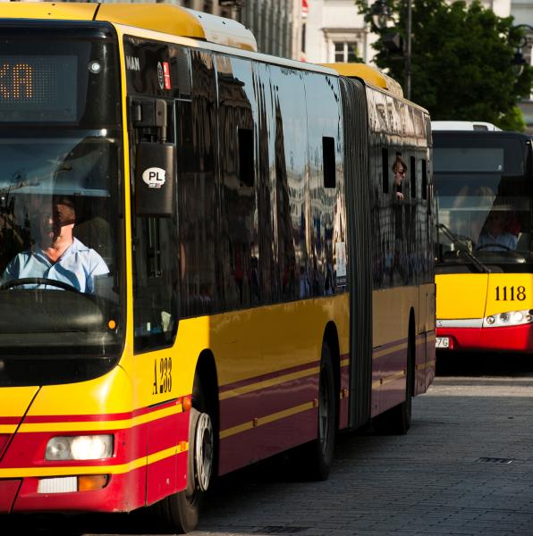 Na Służewiec najlepiej z przesiadką na Metrze Wilanowska