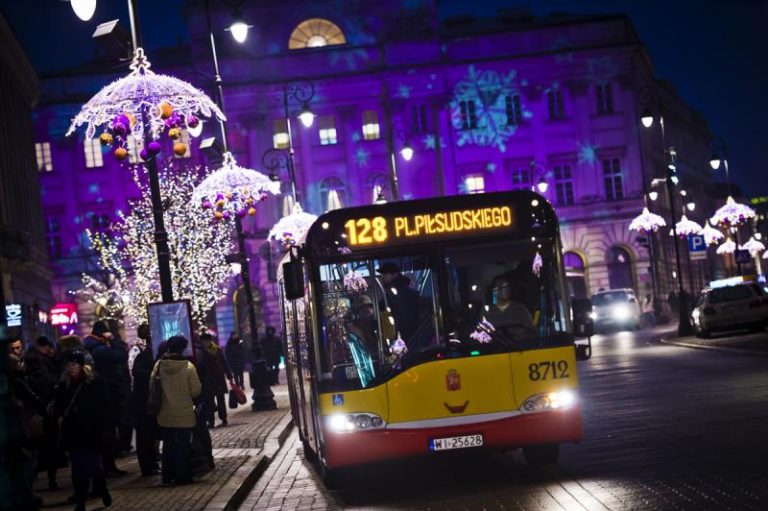 Świąteczna iluminacja na Trakcie Królewskim – specjalna linia tramwajowa i autobusy na objazdach