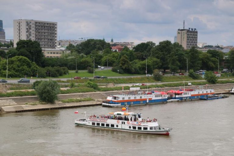 Wybierz się w rejs z przewodnikiem