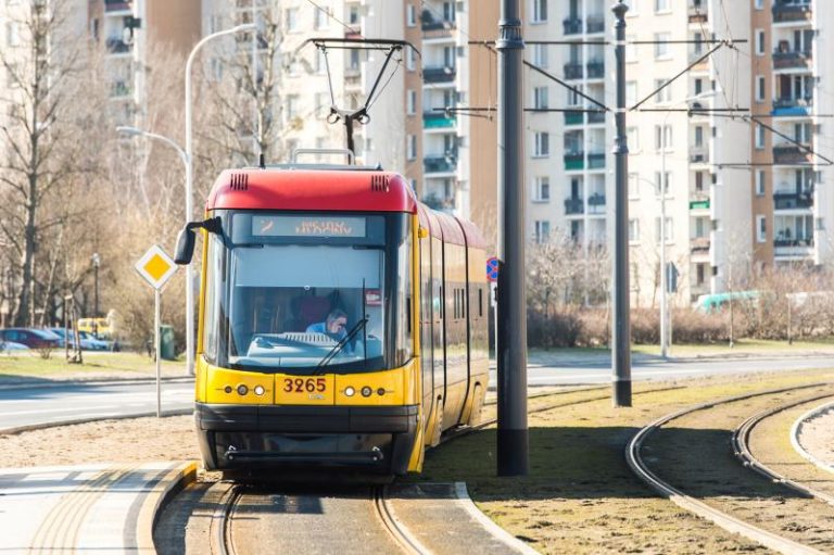 2 do Mehoffera, 17 do Metra Młociny, autobusy na objazdach – kolejny etap budowy trasy tramwajowej na Nowodwory