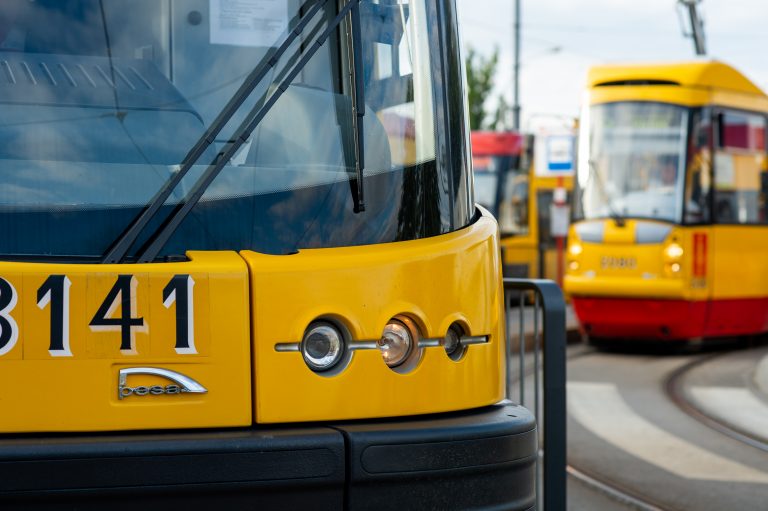 Weekend bez  tramwajów  linii 13 i 27