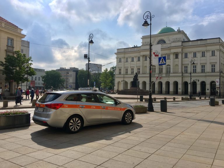 Kondukt żałobny Kornela Morawieckiego – zmiany w ruchu