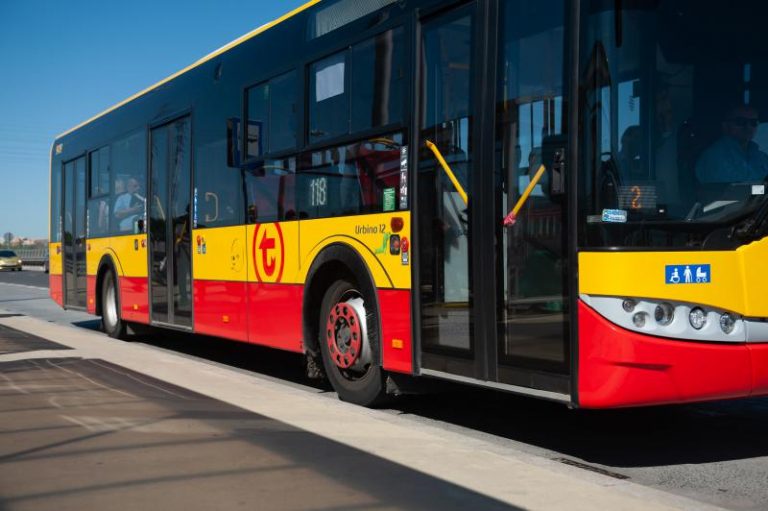 Więcej autobusów do centrum handlowego