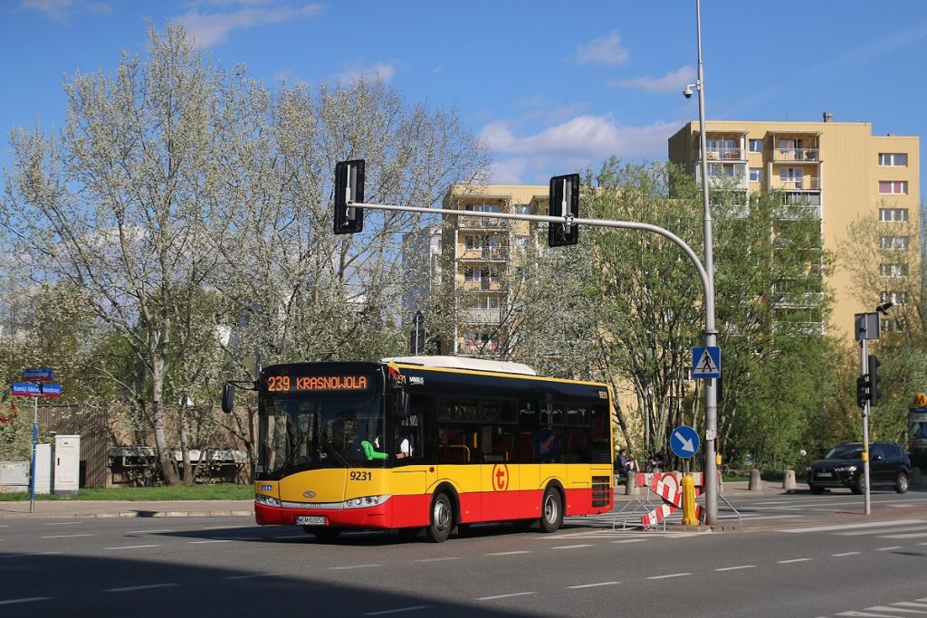 Autobus linii 239