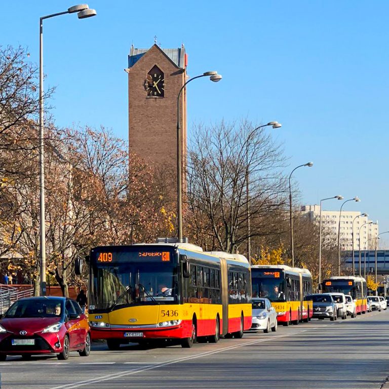 Prace drogowe na ulicy S. Starzyńskiego – weekendowe zmiany tras autobusów